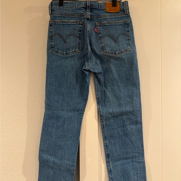 Levi's Light Blue Denim Jeans - Picture 3 of 4